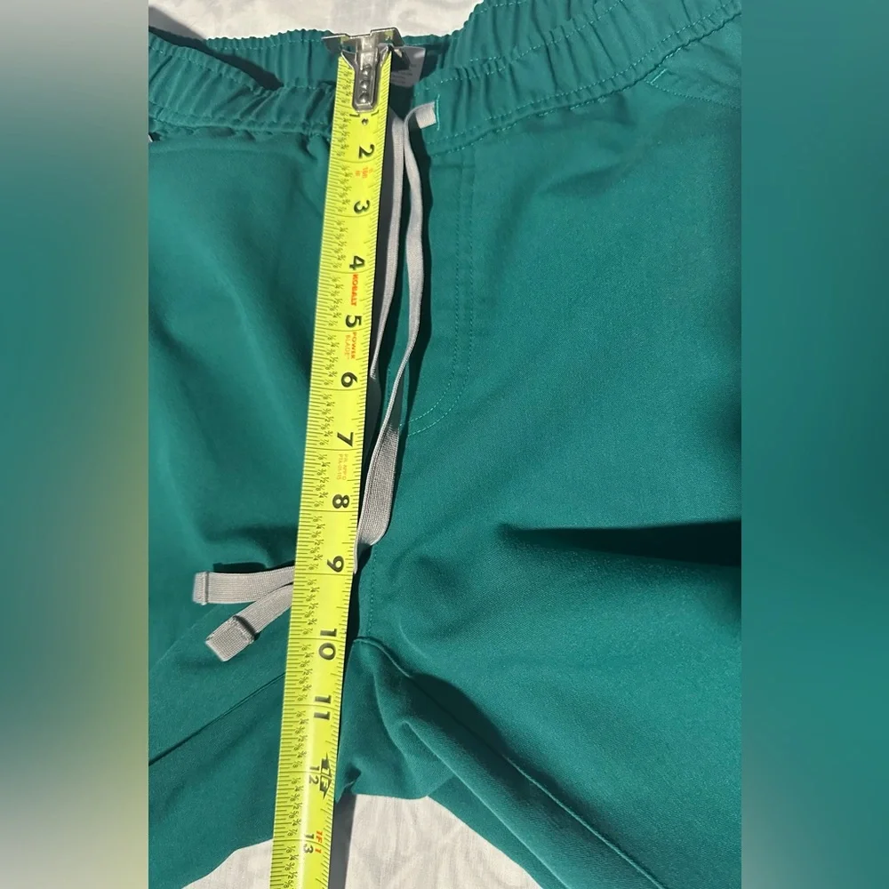 Figs Green scrub Men's jogger set top XS pants S